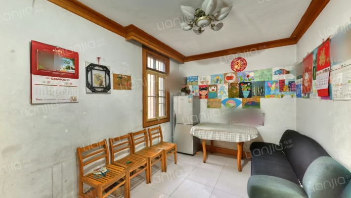 铁四局家属院二手房实景图