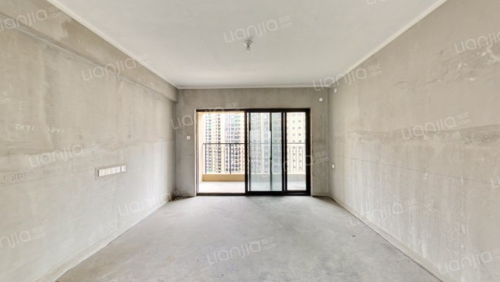 华发又一城B区二手房实景图