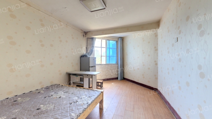 中学街小区二手房实景图