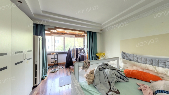 紫藤新园二手房实景图