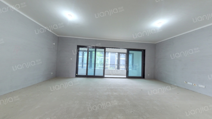 融创国宾雅集二手房实景图