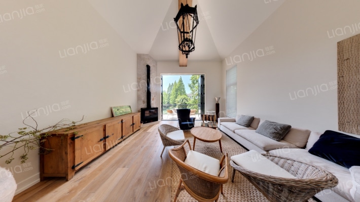 澄湖水岸别墅二手房实景图