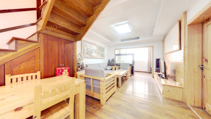 中房 · 鹏城润景二手房实景图