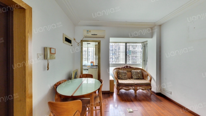 临江新天地玉岛苑二手房实景图