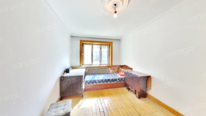 东风街二手房实景图