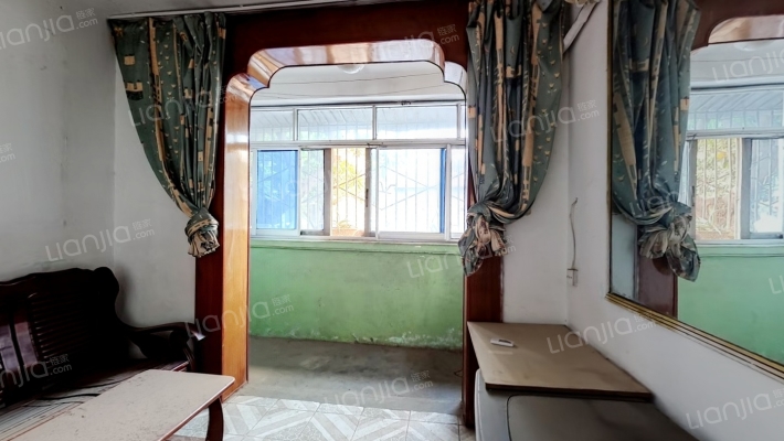 仁和街158号二手房实景图