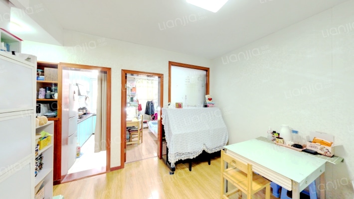 五凤小区二手房实景图