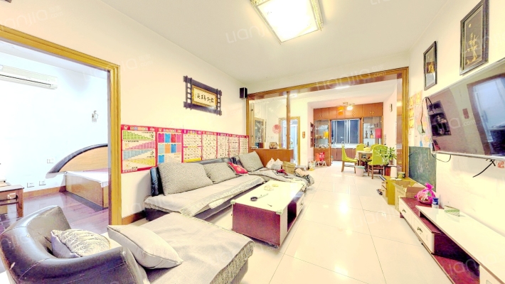 西湖花园小区二手房实景图