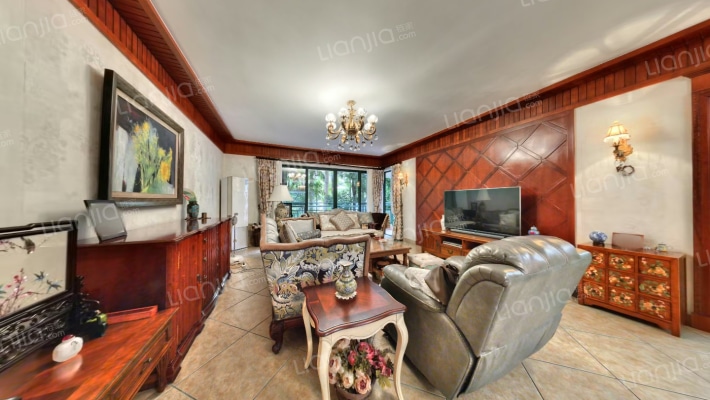 天鹅堡二手房实景图