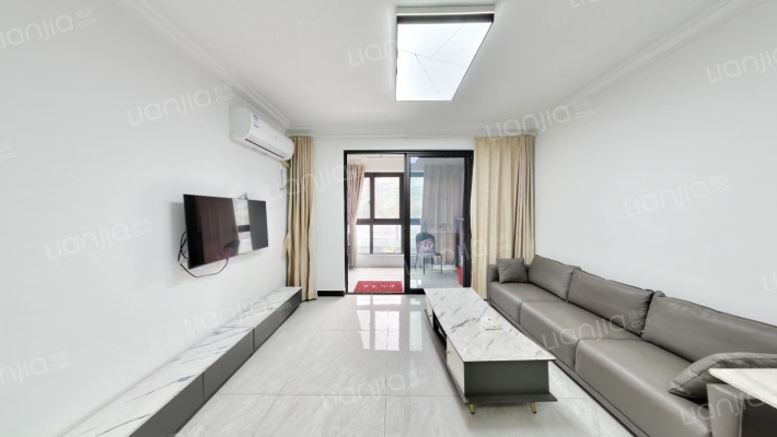 雅悦府二手房实景图