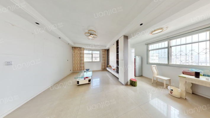 中心医院家属院二手房实景图