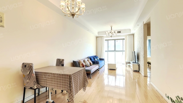 华鼎丽都国际二手房实景图