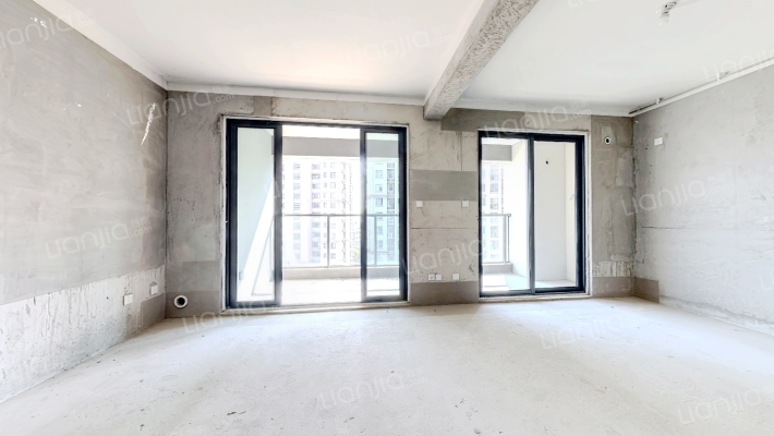 源长花园二手房实景图