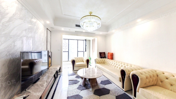 人居盛和林语南区二手房实景图