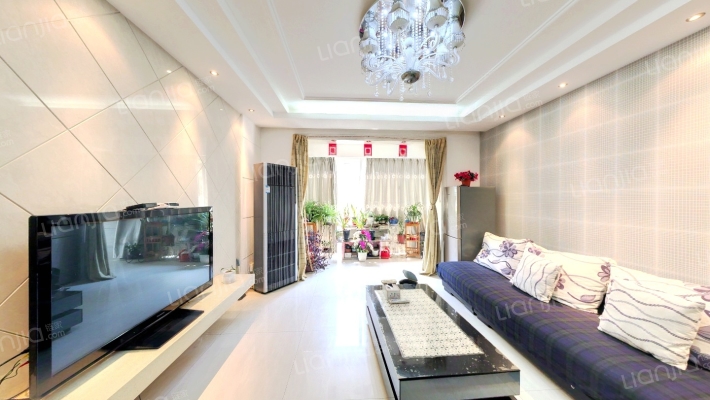 荷兰小镇南区二手房实景图