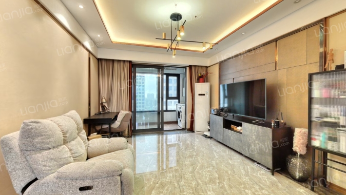 融科天域二手房实景图