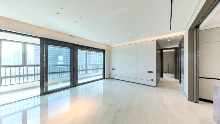 越秀和樾府二手房实景图