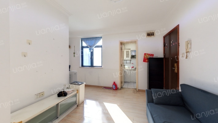 天道俪晶国际公寓二手房实景图