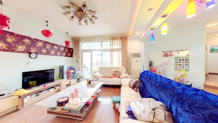 升伟新民居小区二手房实景图