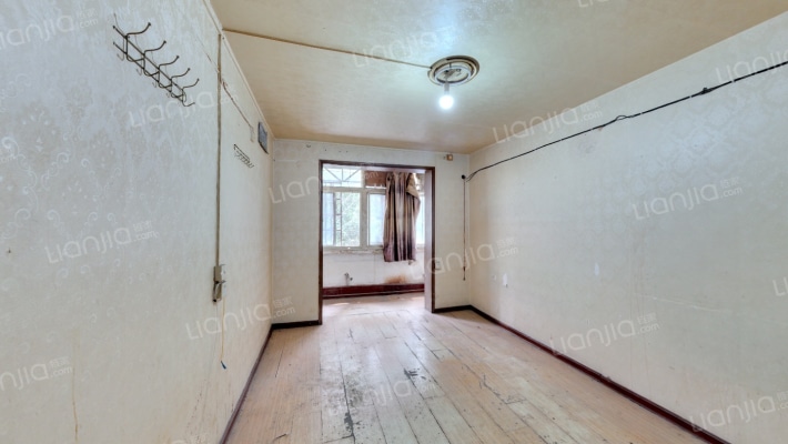 伍道十字西街1号院二手房实景图