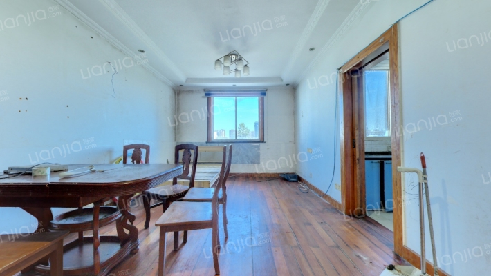 文曲路103号二手房实景图