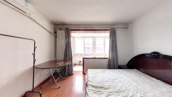 云梯胡同二手房实景图