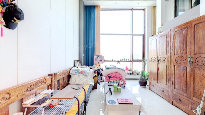 上善颐园含芳苑二手房实景图