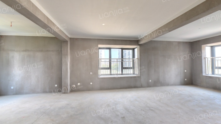 雅上云境二手房实景图