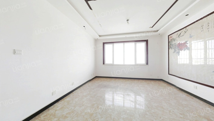 技校家园二手房实景图