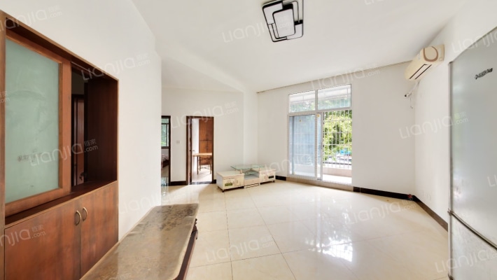 白鹤庭院二手房实景图