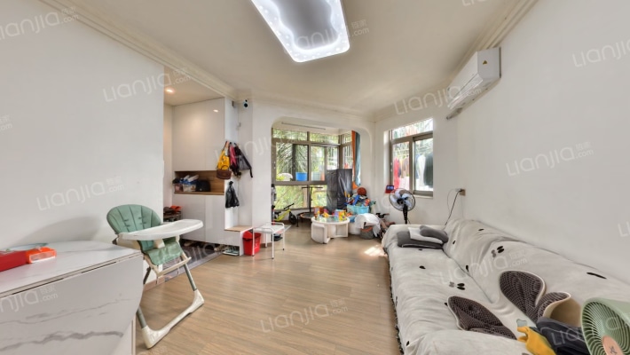 荔枝苑二手房实景图