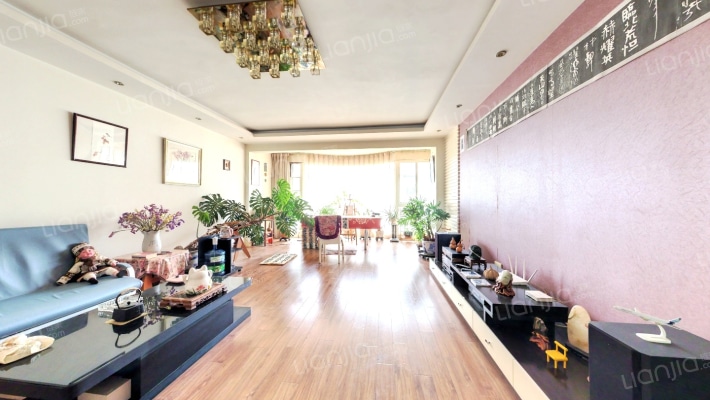 仟村佳宇小区二手房实景图