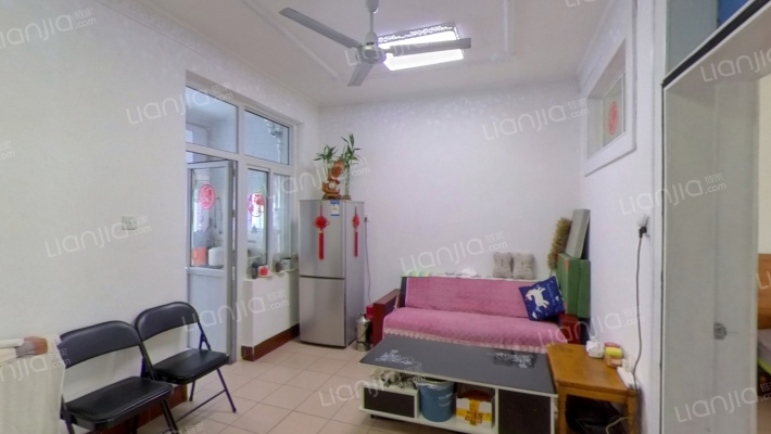 东风路33号院二手房实景图