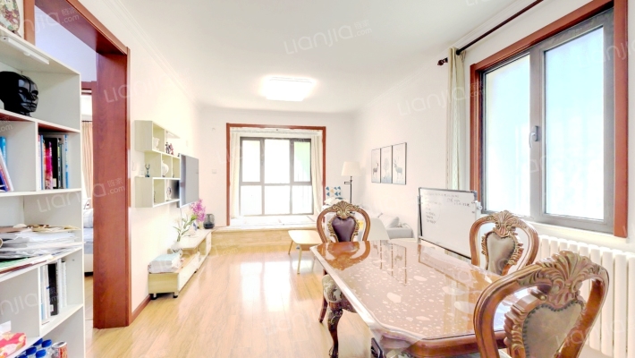 明德家园二手房实景图