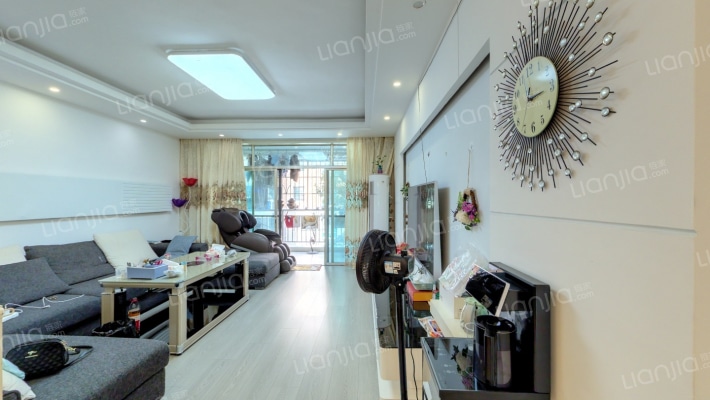 天然居B区二手房实景图