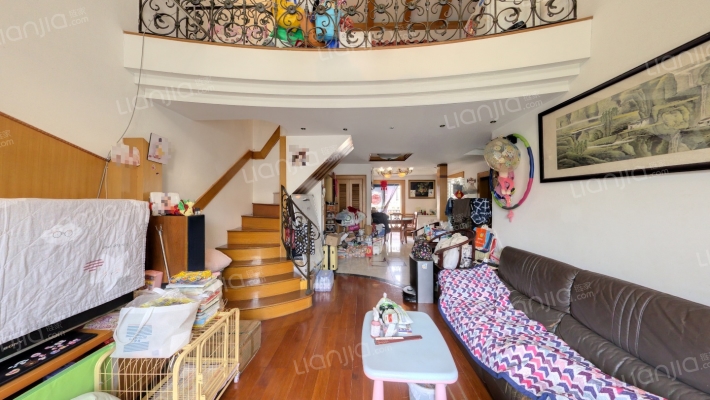 荣和苑二手房实景图