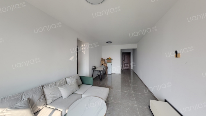 石榴春江湖畔二手房实景图