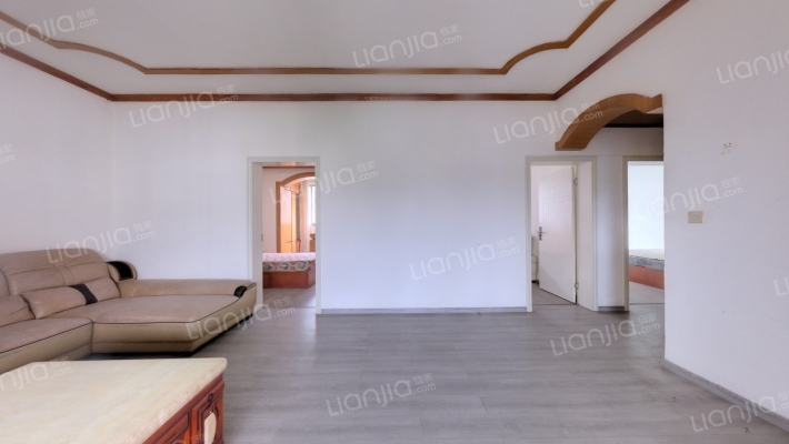 光明街27号二手房实景图