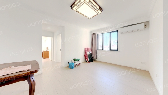 宝钢公寓二手房实景图