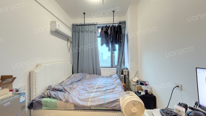 万科云汇中心二手房实景图