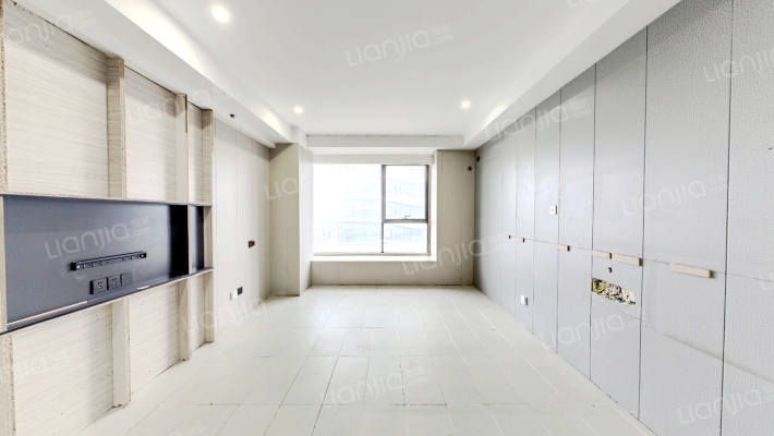 交悦投资广场二手房实景图