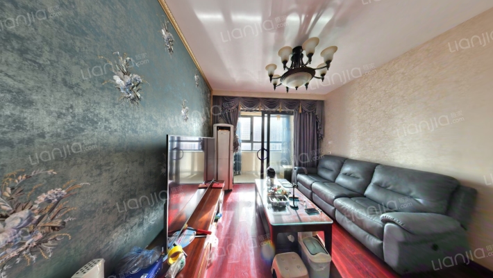 惠灵顿河庭花苑二手房实景图