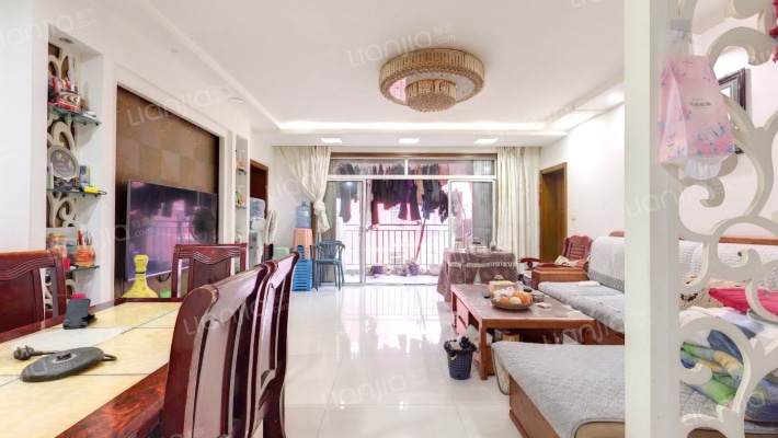 凤来仪一期二手房实景图