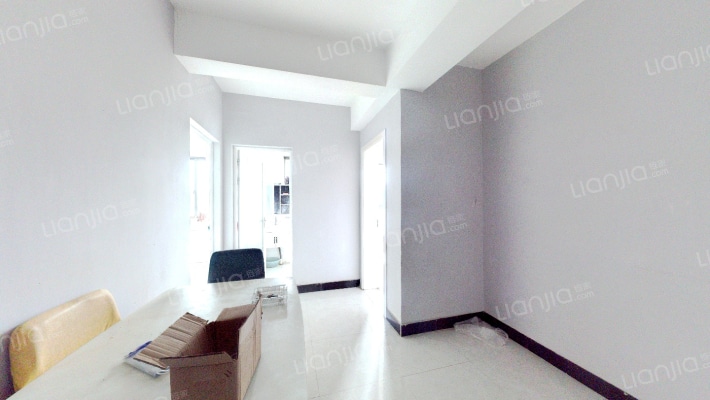 逸城二手房实景图