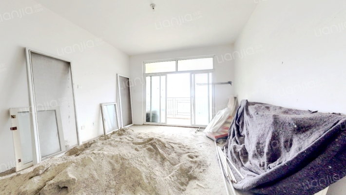 怡静湖二手房实景图