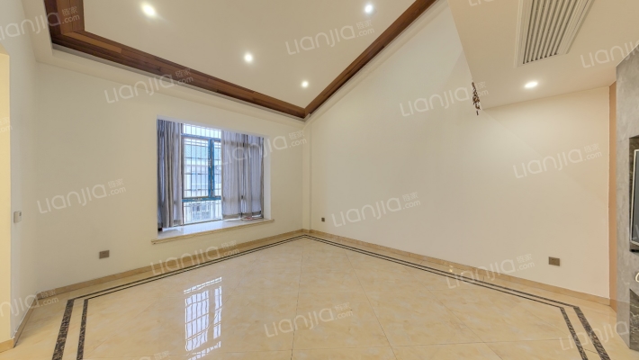 德绣苑小区二手房实景图