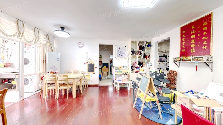 金榜大厦二手房实景图