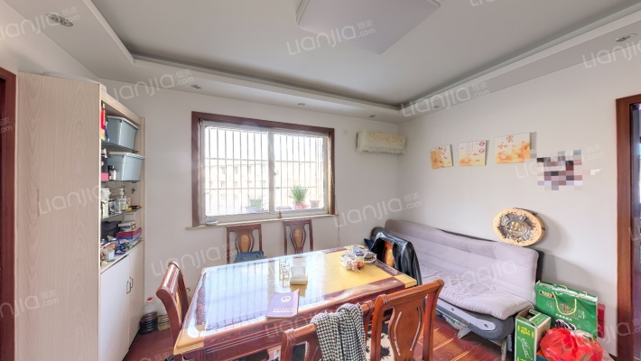 新桥商业楼二手房实景图