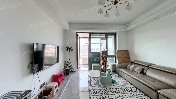 中铁城芳庭二手房实景图