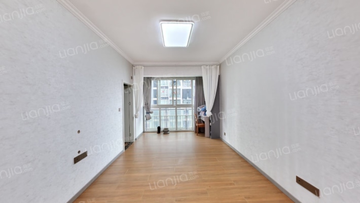 铂金云鼎二手房实景图